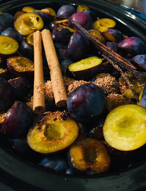 Cinnamon and Vanilla Plum Butter