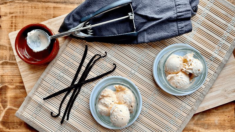 French Vanilla Bean Ice Cream Recipe