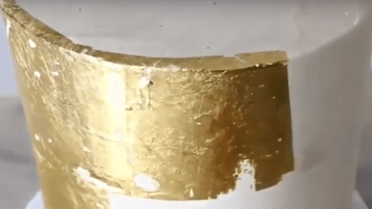 How to Apply Edible Gold Transfer Sheets to Cakes