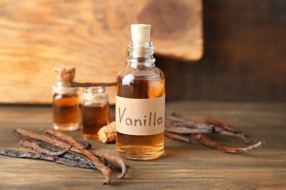 The Difference Between Vanilla Extract and Vanilla Essence