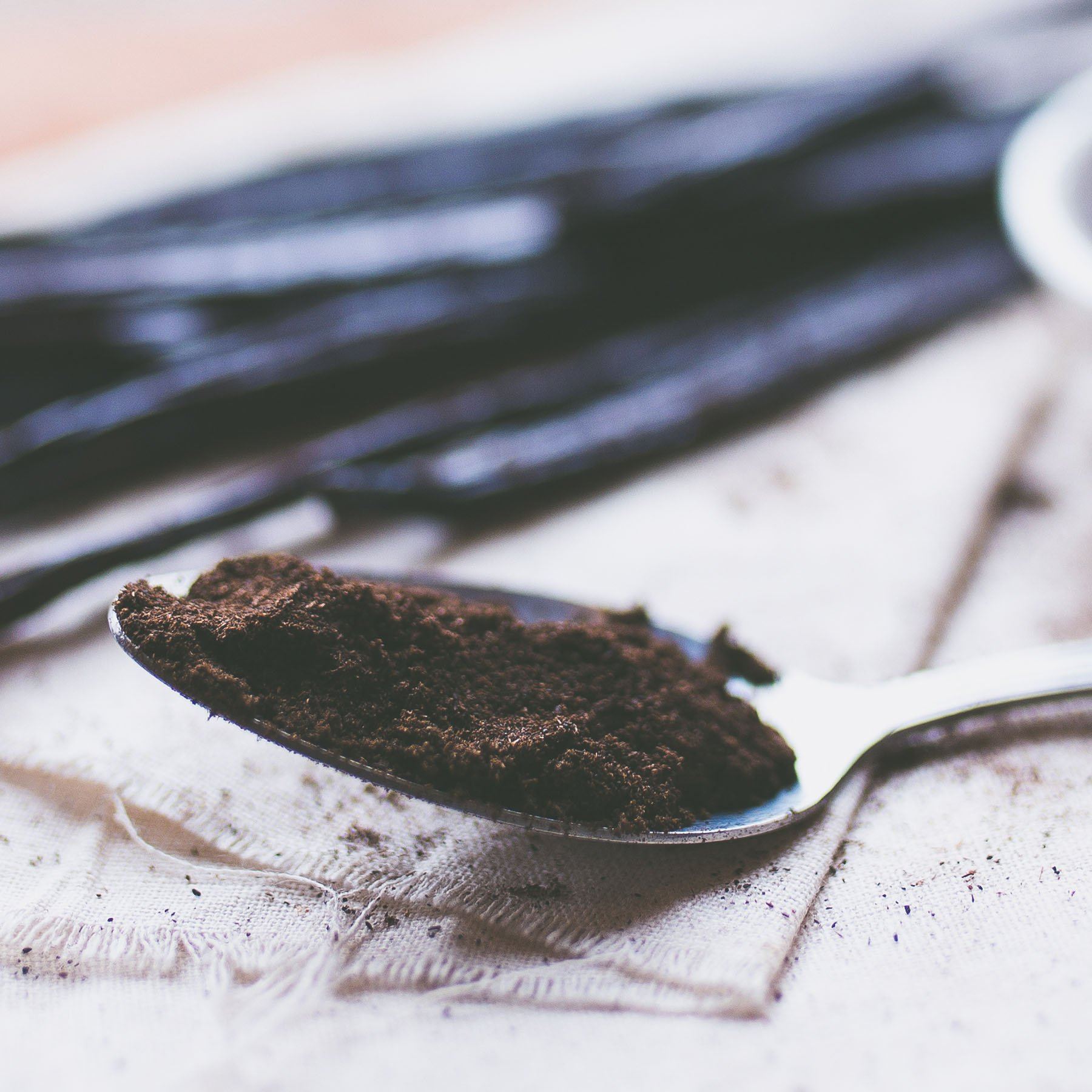 Vainilla en polvo – Polvo de vainilla de Madagascar molido 100% puro – Para  cocinar, hornear y dar sabor adicional – Añadir al café, té, yogur y