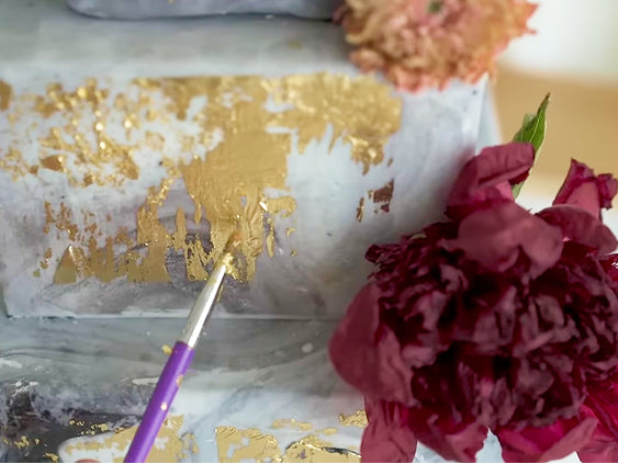How To Add Gold Texture To Cakes